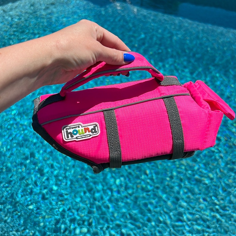OUTWARD HOUND xs Dog Lifejacket